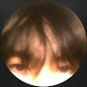 Meet your Posher, Daniela